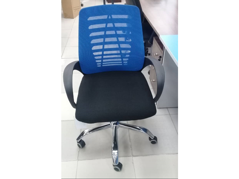 Blue Mesh Back Black Fabric Seat Budget Swivel Chair