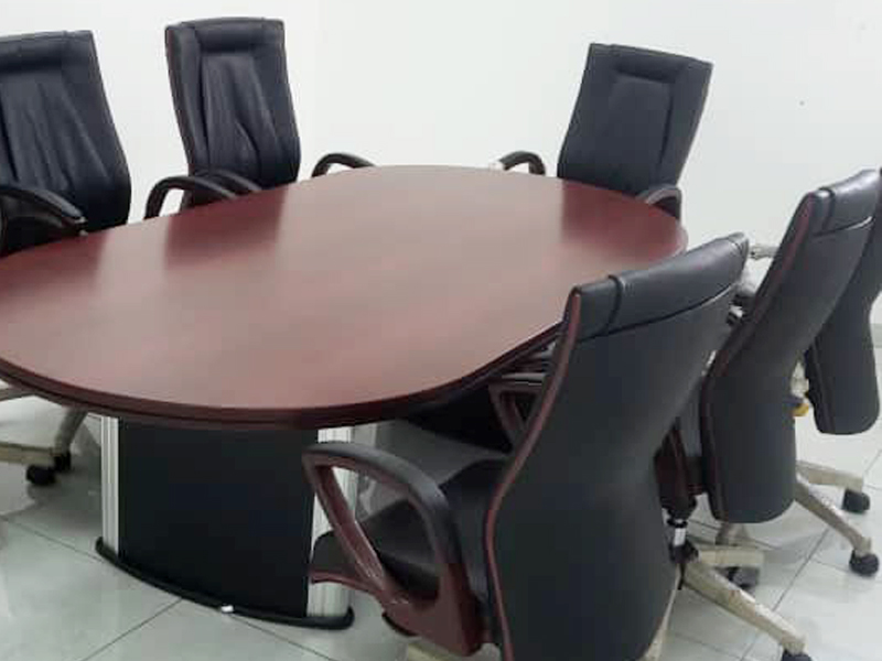 6 Seater Meeting Table