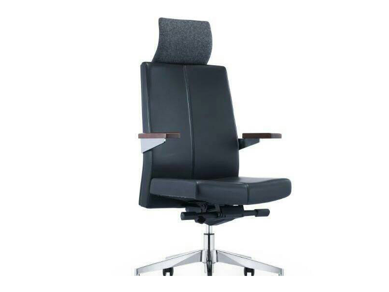 High Back Black Leather Executive Swivel Chair