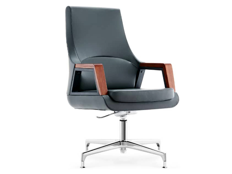 Black Leather with Wooden Arms Executive Swivel Chair
