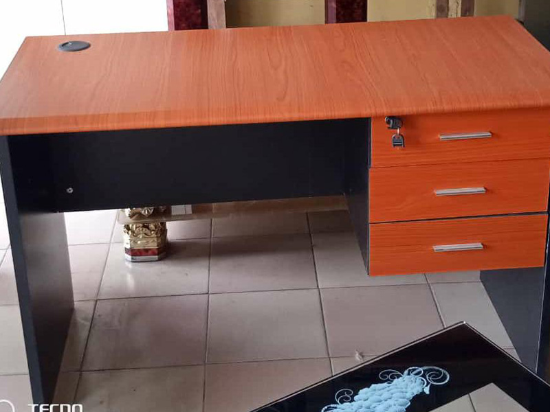 Brown Budget Desk with Fixed Drawers