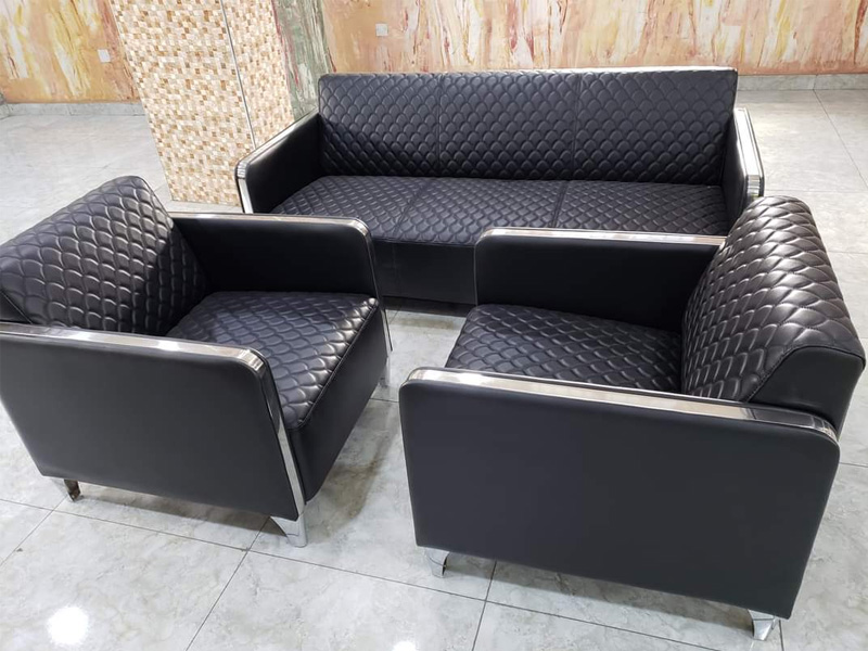 Dark Grey Executive Lounge Chair